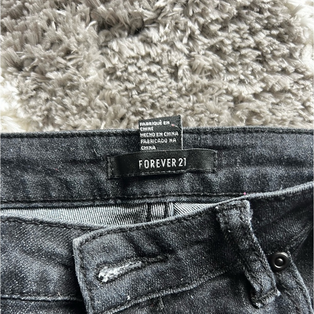 Forever 21 Size 26 Jeans